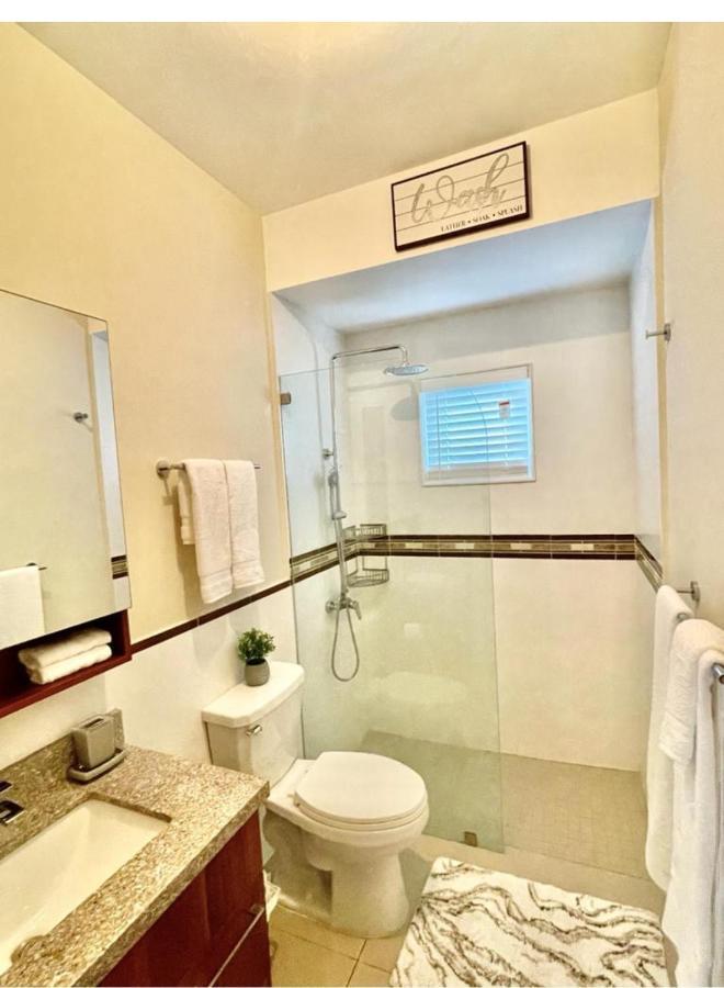 Seashore Vacation Home, Oceanpointe, Lucea, Jamaica Kültér fotó